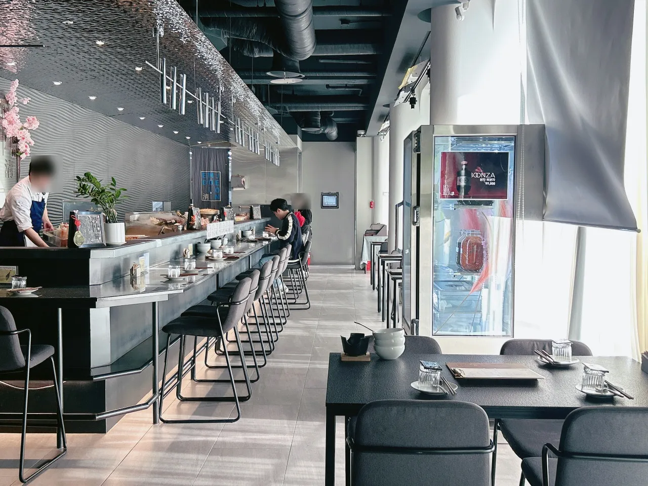 Eomuljeon Chung — interior
