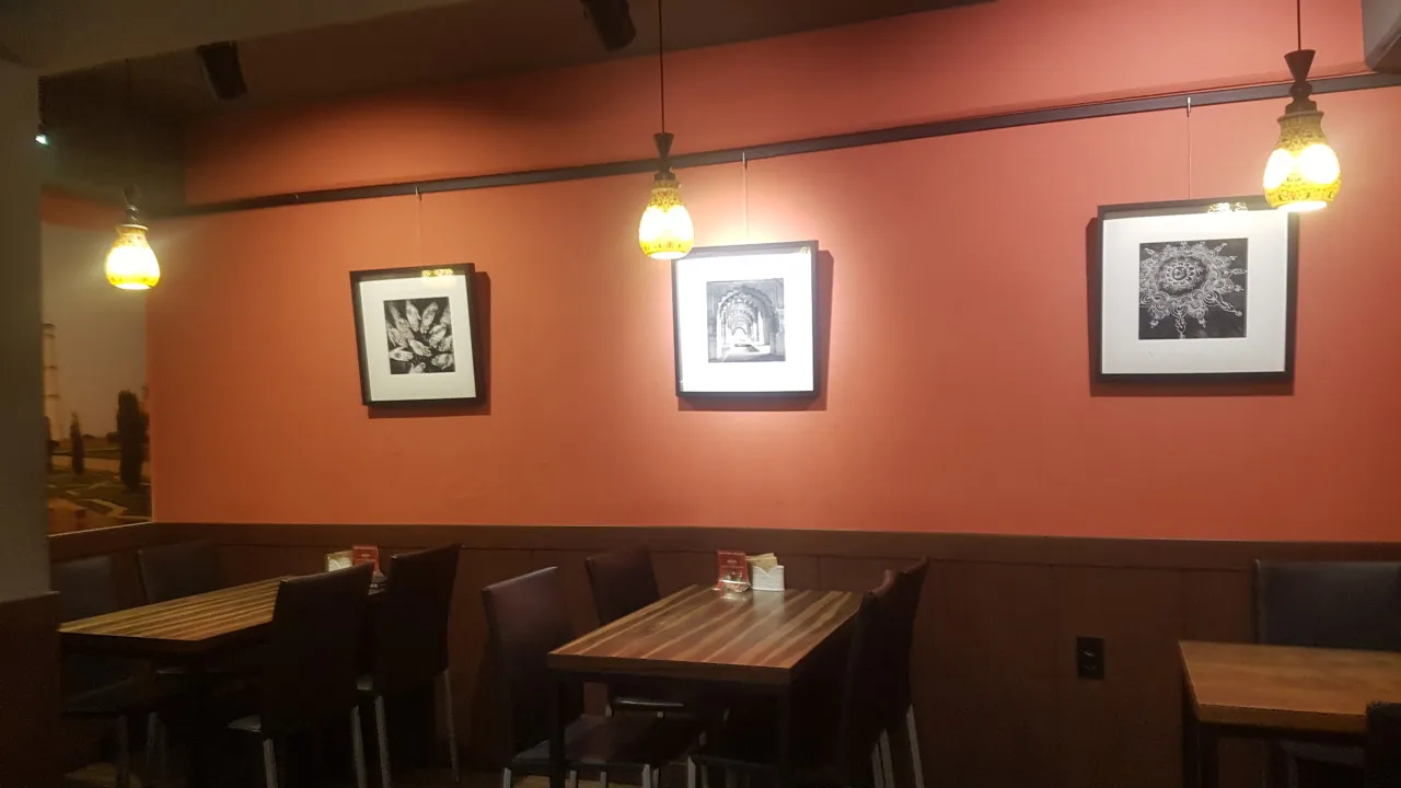Hello India — interior