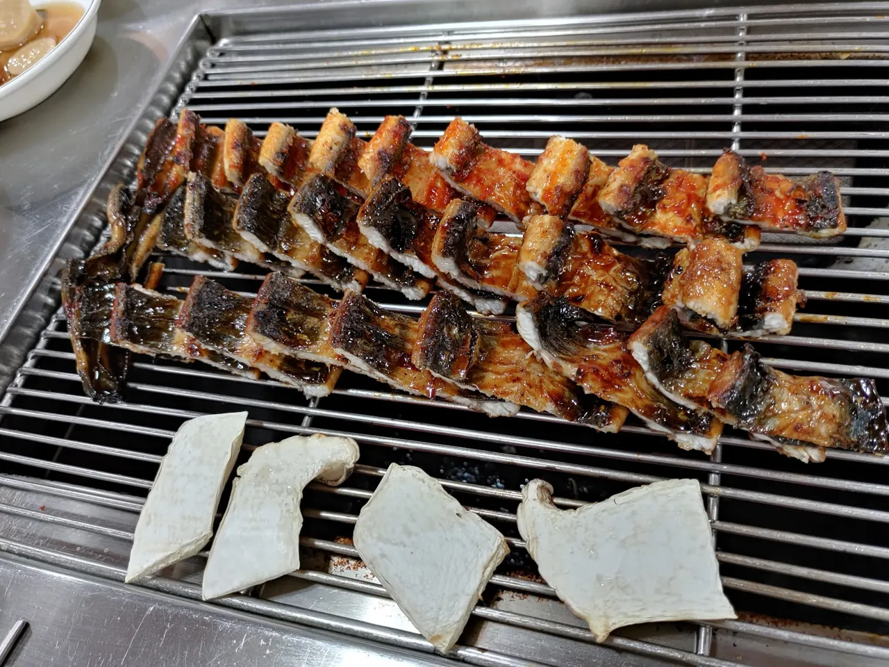 Songjeong Minmul Jangeo-gui — food